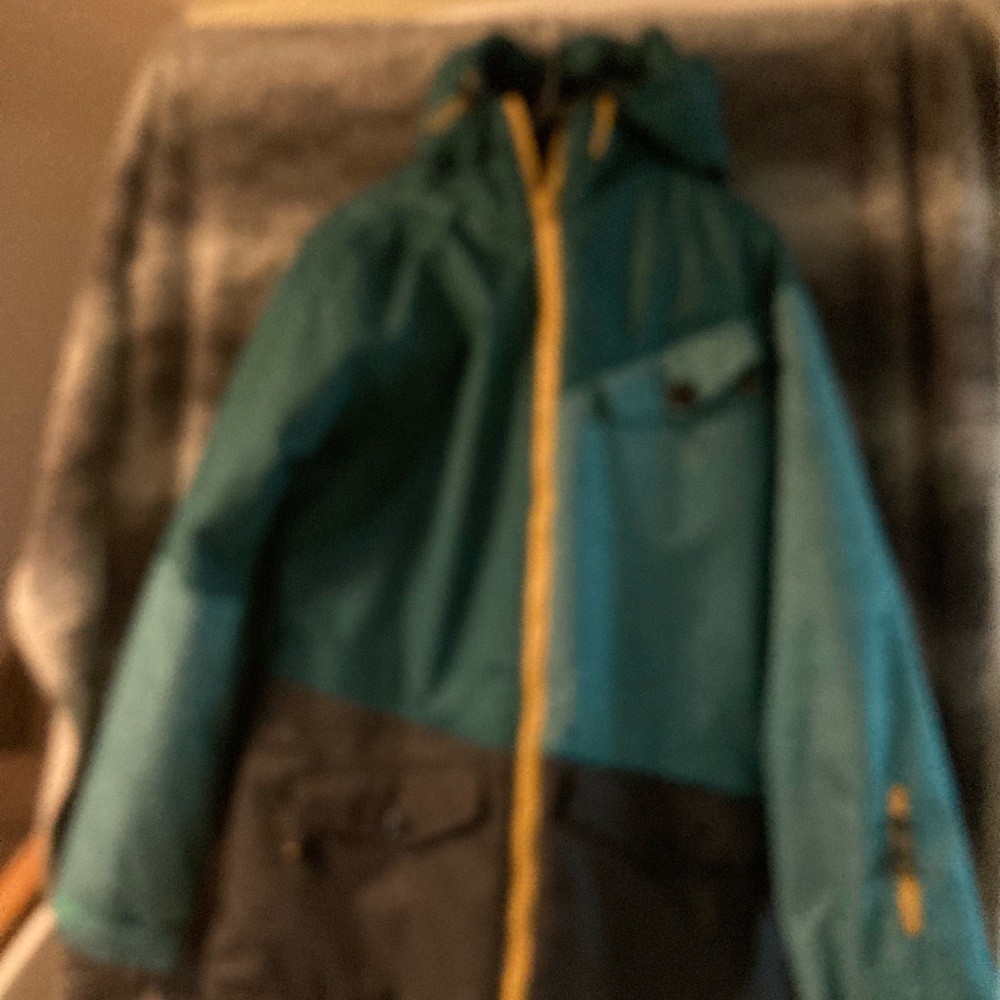 Snowsuit - Picture 4 of 14